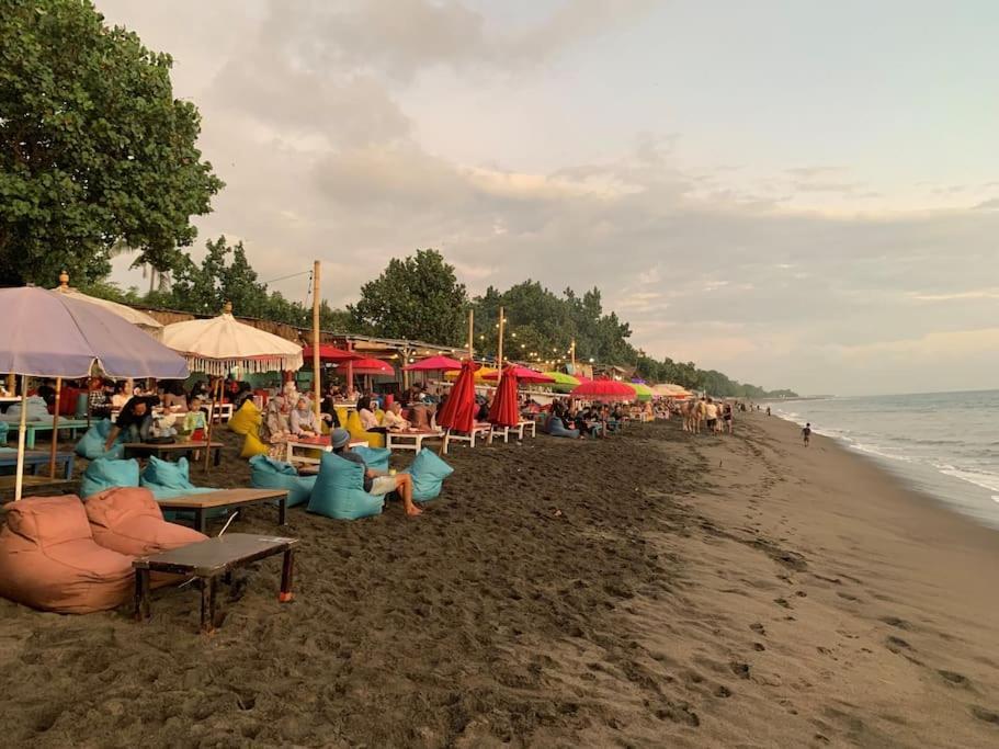 Villa Kenanga In Meninting By The Beach Mataram Luaran gambar