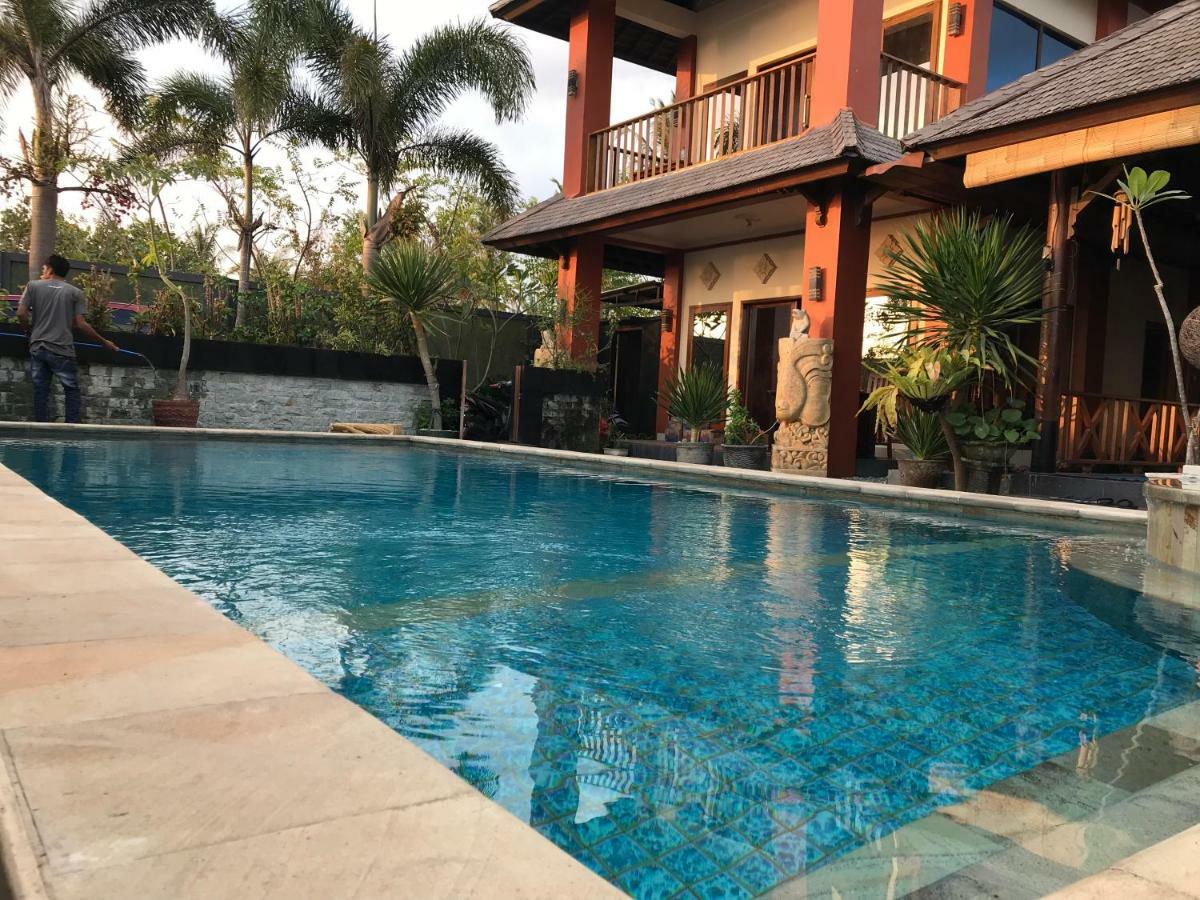 Villa Kenanga In Meninting By The Beach Mataram Luaran gambar