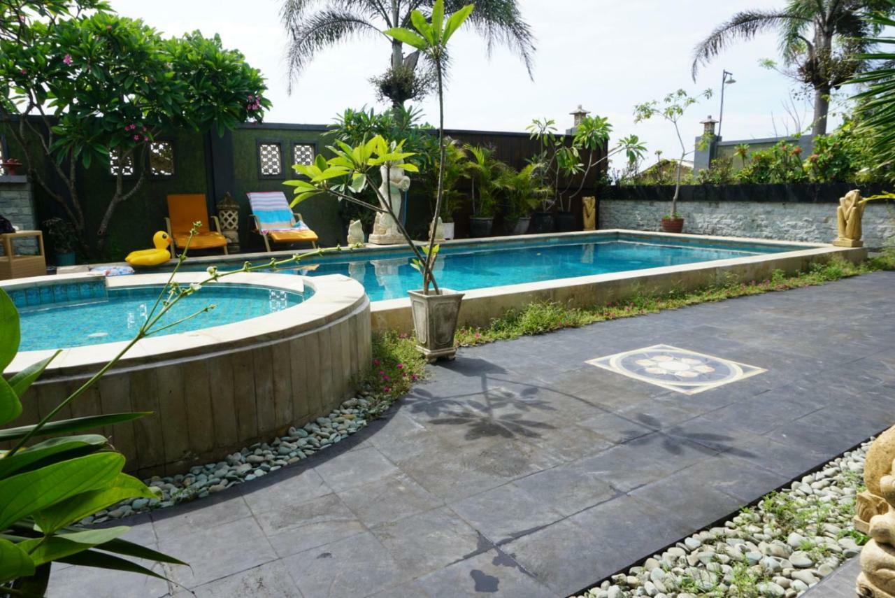 Villa Kenanga In Meninting By The Beach Mataram Luaran gambar